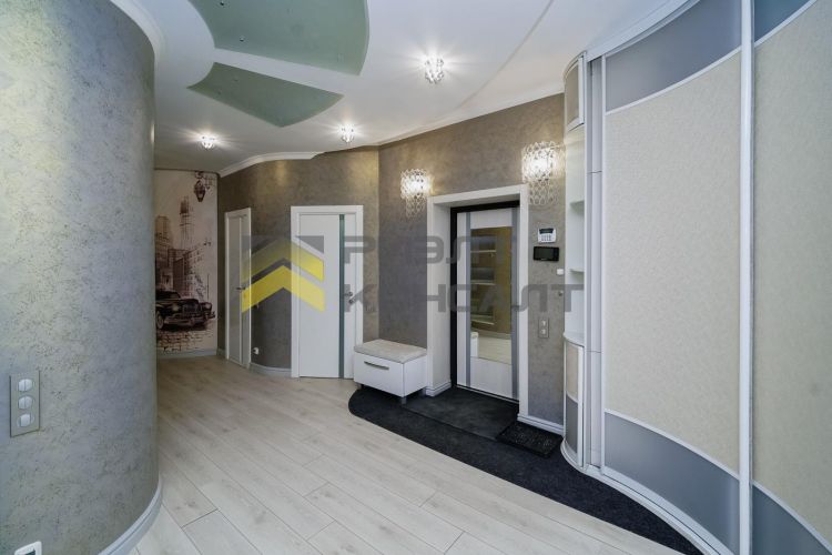 4-комн. квартира, Вторичка, 134м², 1/4 этаж миниатюра 27