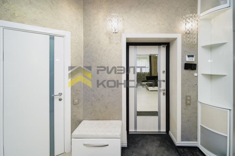 4-комн. квартира, Вторичка, 134м², 1/4 этаж миниатюра 28