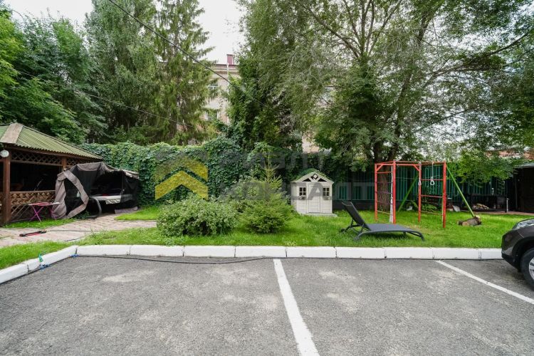 4-комн. квартира, Вторичка, 134м², 1/4 этаж миниатюра 29