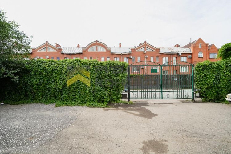 4-комн. квартира, Вторичка, 134м², 1/4 этаж миниатюра 34