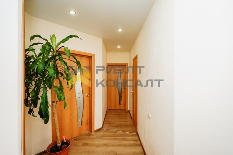 3-комн. квартира, Вторичка, 83.30м², 1/9 этаж миниатюра 18