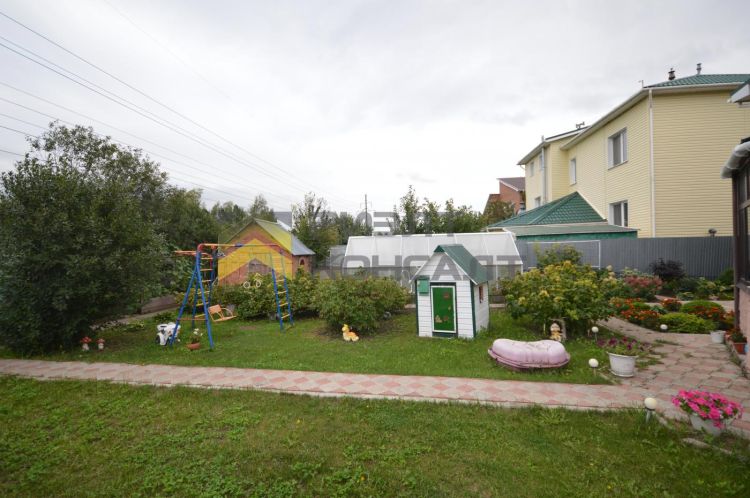 Дом, 209м², 8 соток, 2 этажа, 3 комн., стены: Кирпич миниатюра 30