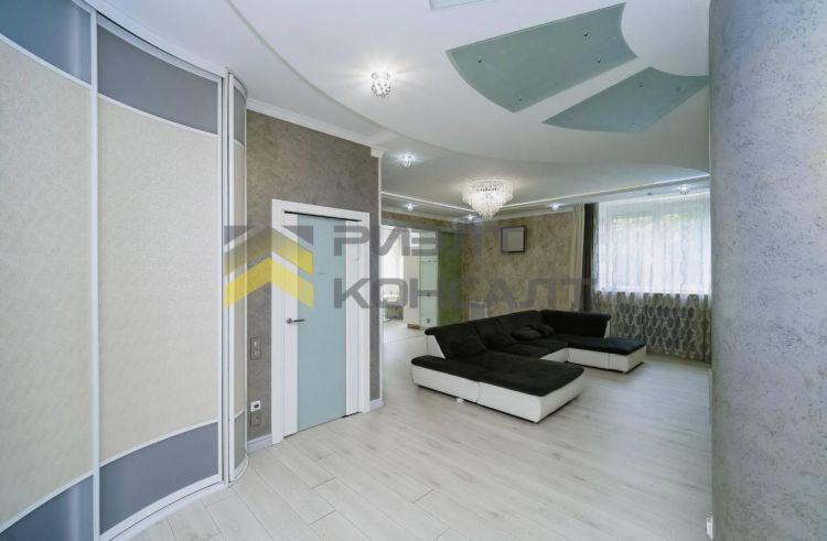 4-комн. квартира, Вторичка, 134м², 1/4 этаж миниатюра 6
