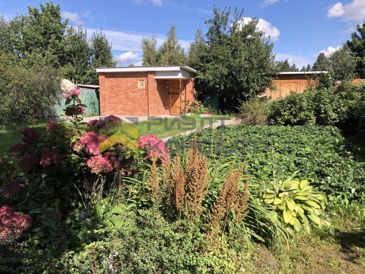 Дача, 50м², 4.60 соток, 3 этажа, 3 комн., стены: Кирпич миниатюра 5