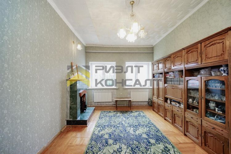 Дом, 227м², 12.53 соток, 2 этажа, 5 комн., стены: Кирпич миниатюра 20