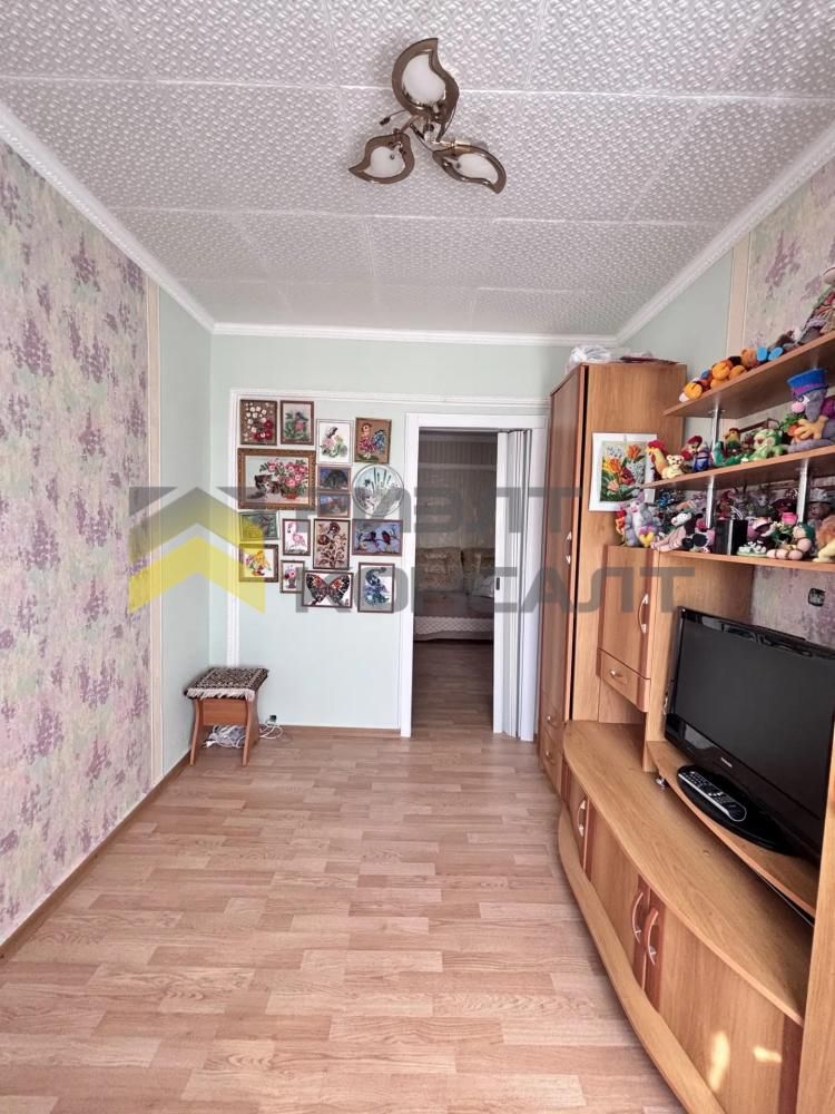3-комн. квартира, Вторичка, 49м², 5/5 этаж миниатюра 11