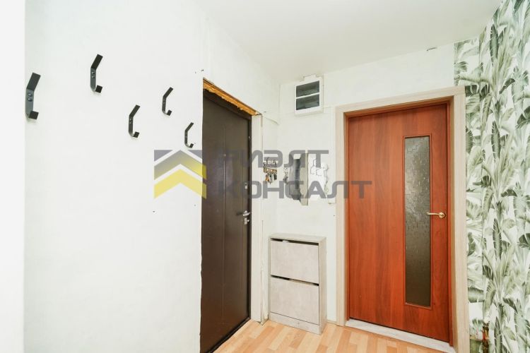 Дом, 60м², 15 соток, 1 этаж, 2 комн., стены: Бревно миниатюра 18